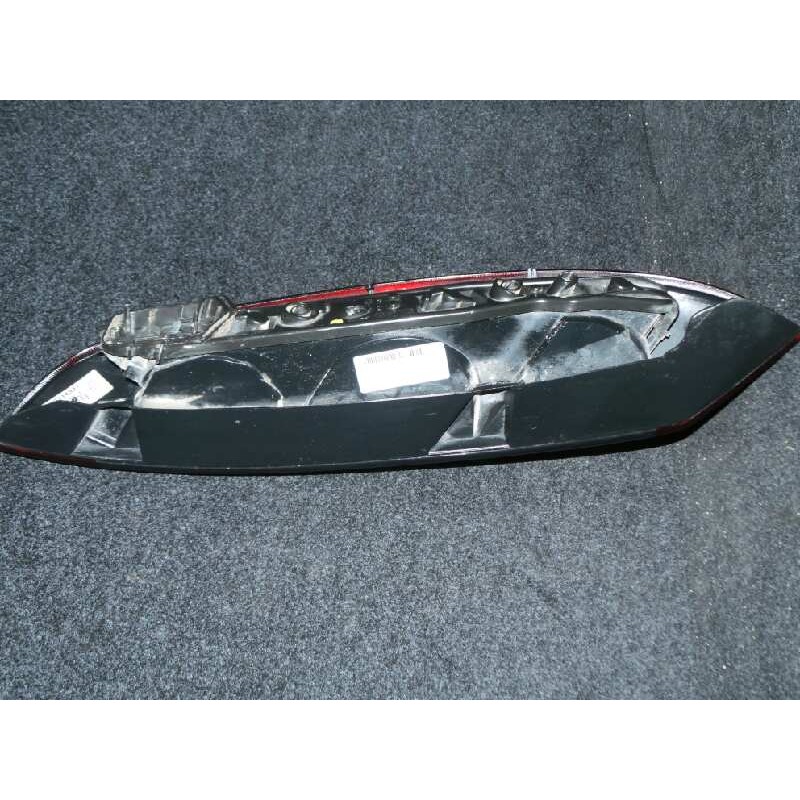 Recambio de piloto trasero derecho para opel corsa c 1.2 16v cat (z 12 xe / lw4) referencia OEM IAM  CORSA.C - 01-03 ROJO - VALE