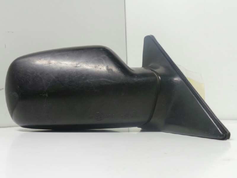 Recambio de retrovisor derecho para toyota carina (t19) referencia OEM IAM  MANUAL NEGRO