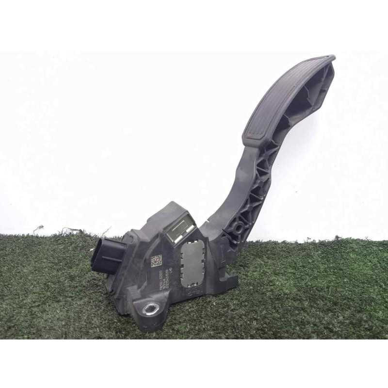 Recambio de potenciometro pedal para toyota auris 1.4 turbodiesel cat referencia OEM IAM 7811002011-01213451539  