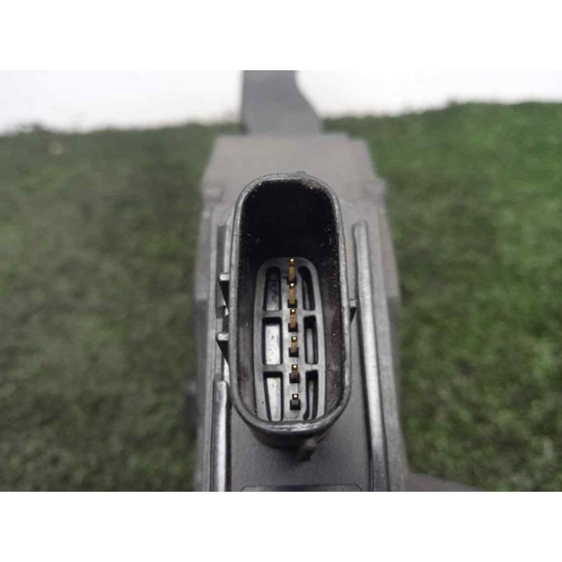 Recambio de potenciometro pedal para toyota auris 1.4 turbodiesel cat referencia OEM IAM 7811002011-01213451539  