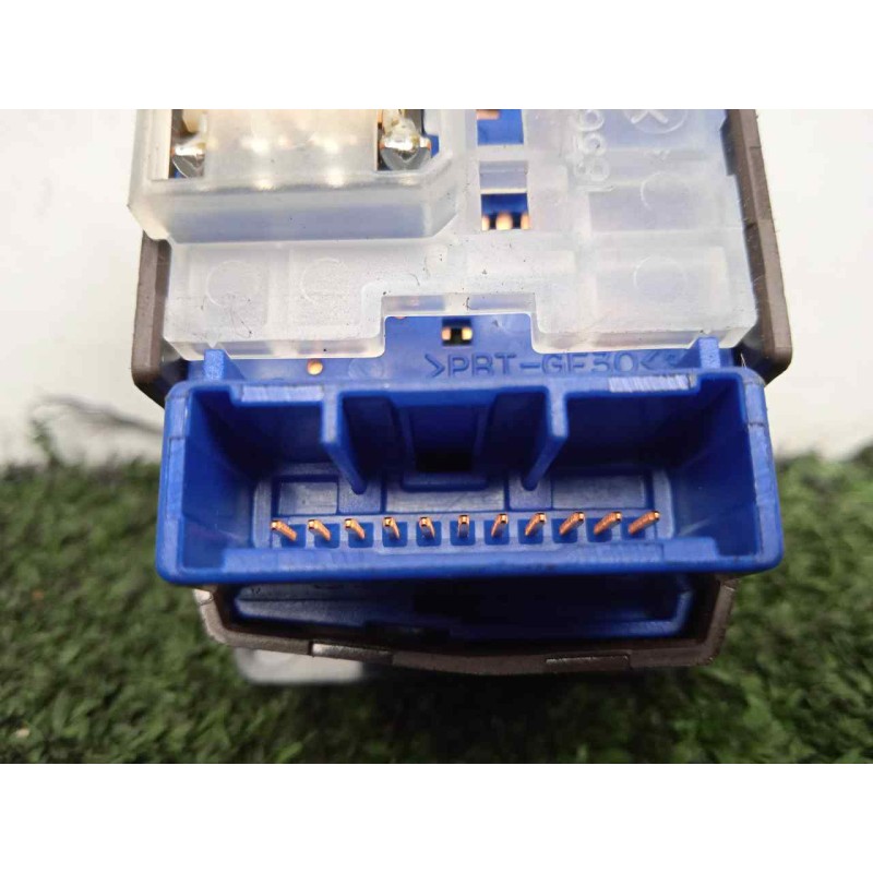 Recambio de mando retrovisor para toyota auris 1.4 turbodiesel cat referencia OEM IAM 8487002060  