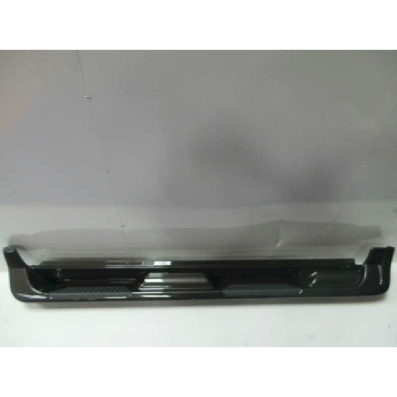 Recambio de estribo para kia sportage referencia OEM IAM P83701F010 NUEVO ESTRIBERAS