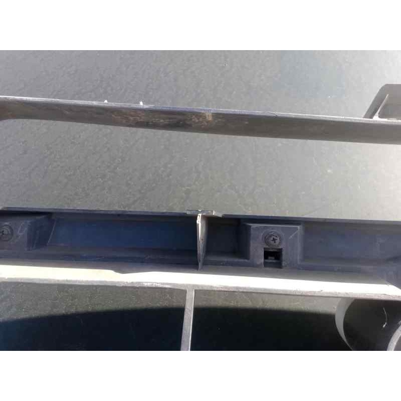 Recambio de rejilla delantera para ford ranger (et) 2.5 tdci cat referencia OEM IAM  TARA 