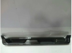 Recambio de estribo para kia sportage referencia OEM IAM P83701F010 NUEVO ESTRIBERAS 2