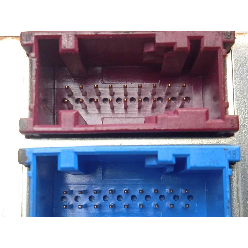 Recambio de sistema navegacion gps para land rover range rover (lm) 3.0 td6 referencia OEM IAM YIB500040  