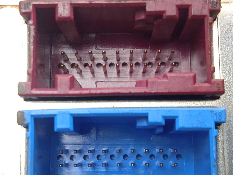 Recambio de sistema navegacion gps para land rover range rover (lm) 3.0 td6 referencia OEM IAM YIB500040  