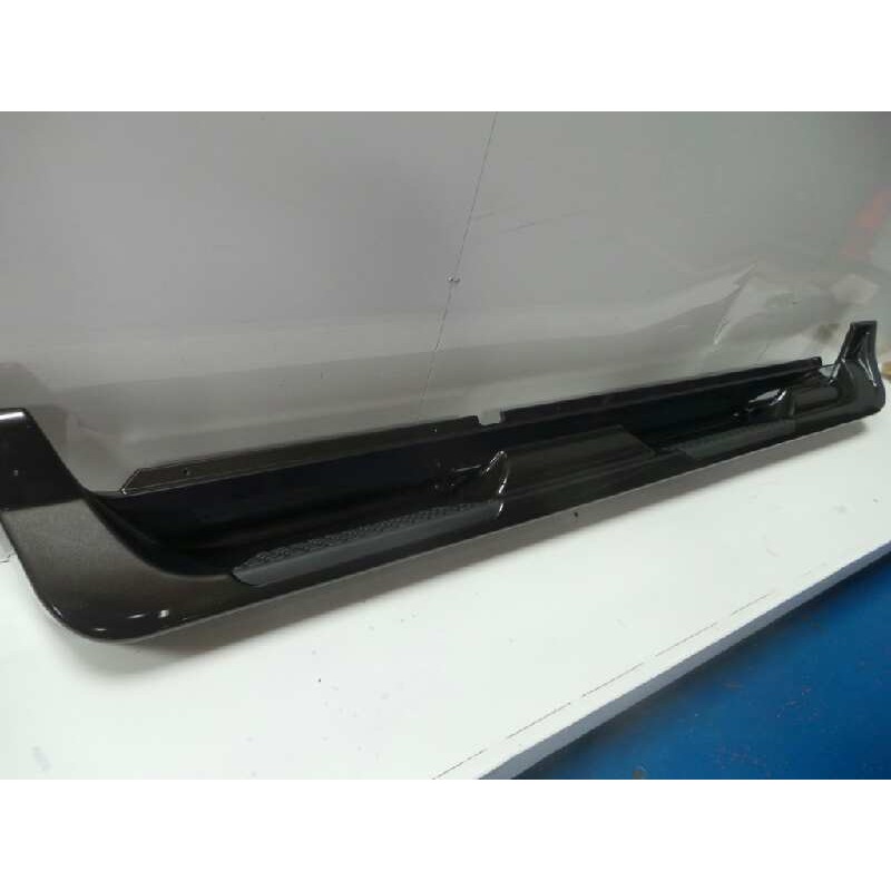 Recambio de estribo para kia sportage referencia OEM IAM P83701F010 NUEVO ESTRIBERAS