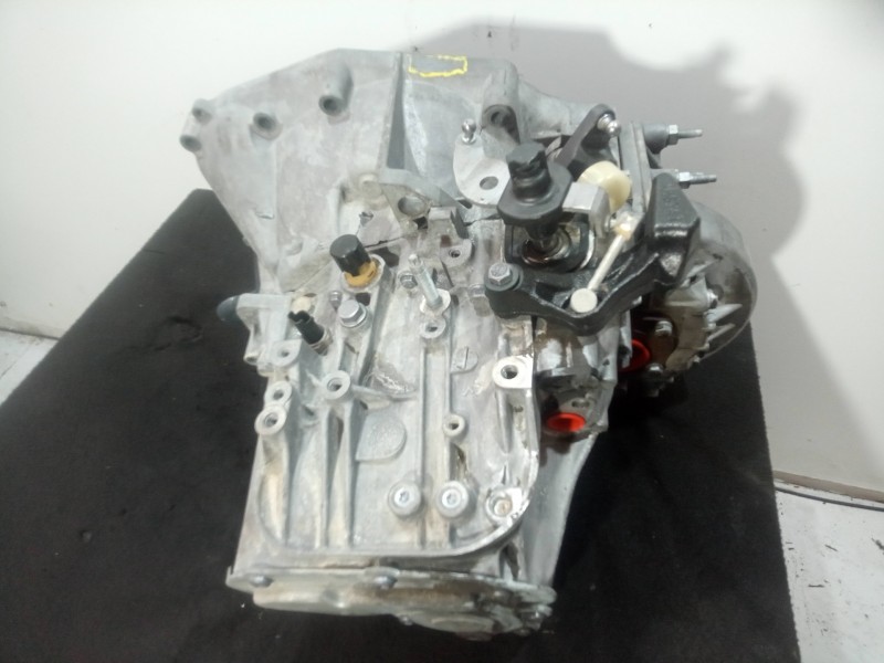 Recambio de caja cambios para citroën c5 berlina 2.0 hdi fap cat (rh02 / dw10cted4) referencia OEM IAM 20MB28 6.VELOCIDADES MANU