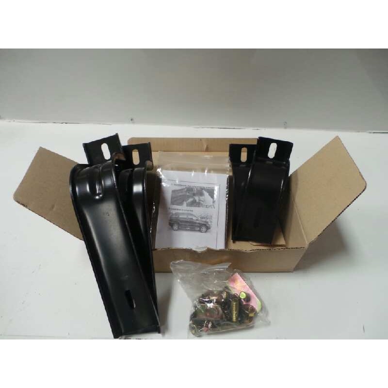 Recambio de estribo para kia sportage referencia OEM IAM P83701F010 NUEVO ESTRIBERAS