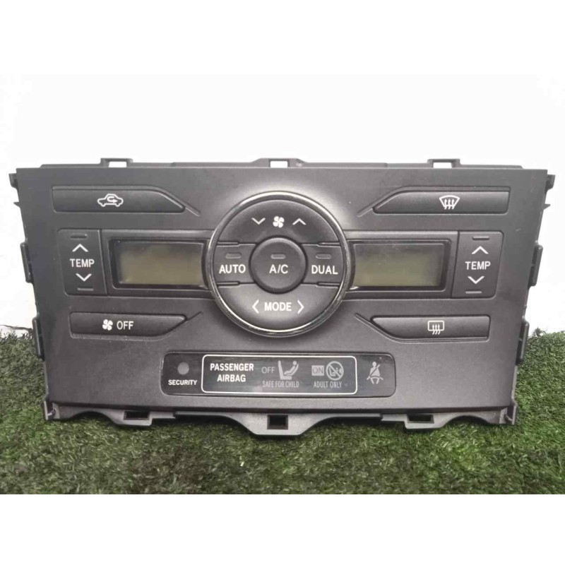Recambio de mando climatizador para toyota auris 1.4 turbodiesel cat referencia OEM IAM 5590002300  