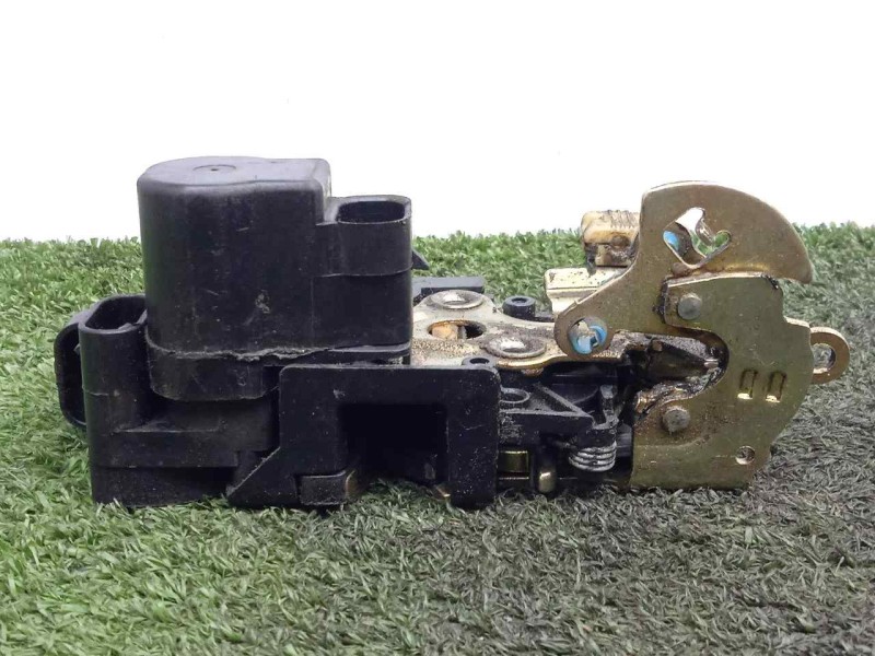 Recambio de cerradura puerta delantera izquierda para daewoo kalos 1.4 cat referencia OEM IAM SINREFERENCIA 2.PINES 