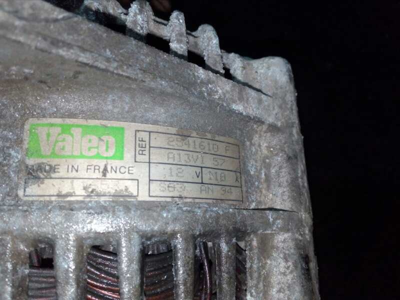 Recambio de alternador para renault laguna grandtour (k56) 2.0 referencia OEM IAM 2541610F-A13VI57 VALEO 110A