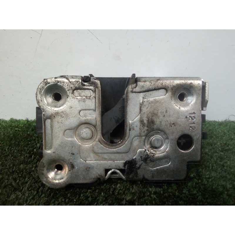 Recambio de cerradura puerta delantera derecha para iveco daily pr 2.3 diesel cat referencia OEM IAM  2010-... 