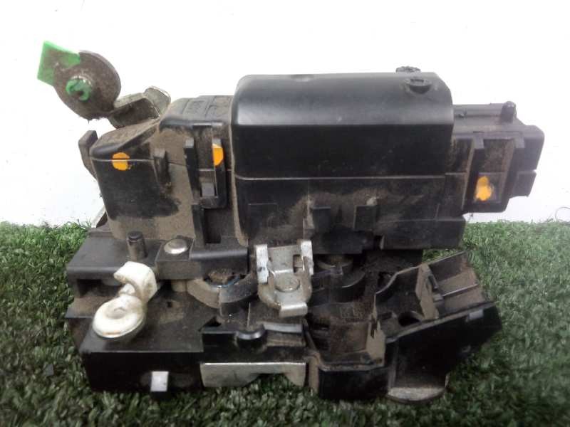 Recambio de cerradura puerta delantera derecha para iveco daily pr 2.3 diesel cat referencia OEM IAM  2010-... 