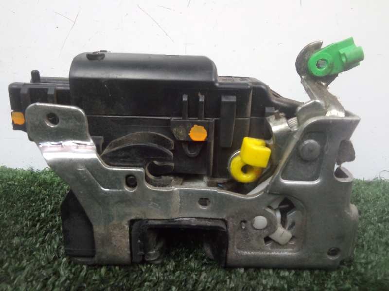 Recambio de cerradura puerta delantera derecha para iveco daily pr 2.3 diesel cat referencia OEM IAM  2010-... 