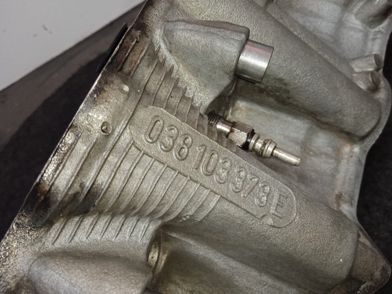 Recambio de culata para seat leon (1m1) 1.9 tdi referencia OEM IAM 038109373E  