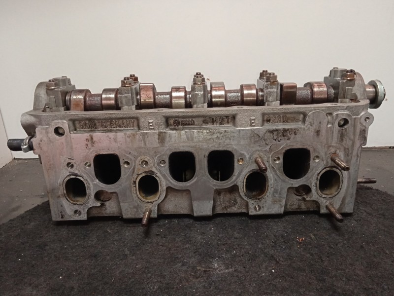 Recambio de culata para seat leon (1m1) 1.9 tdi referencia OEM IAM 038109373E  