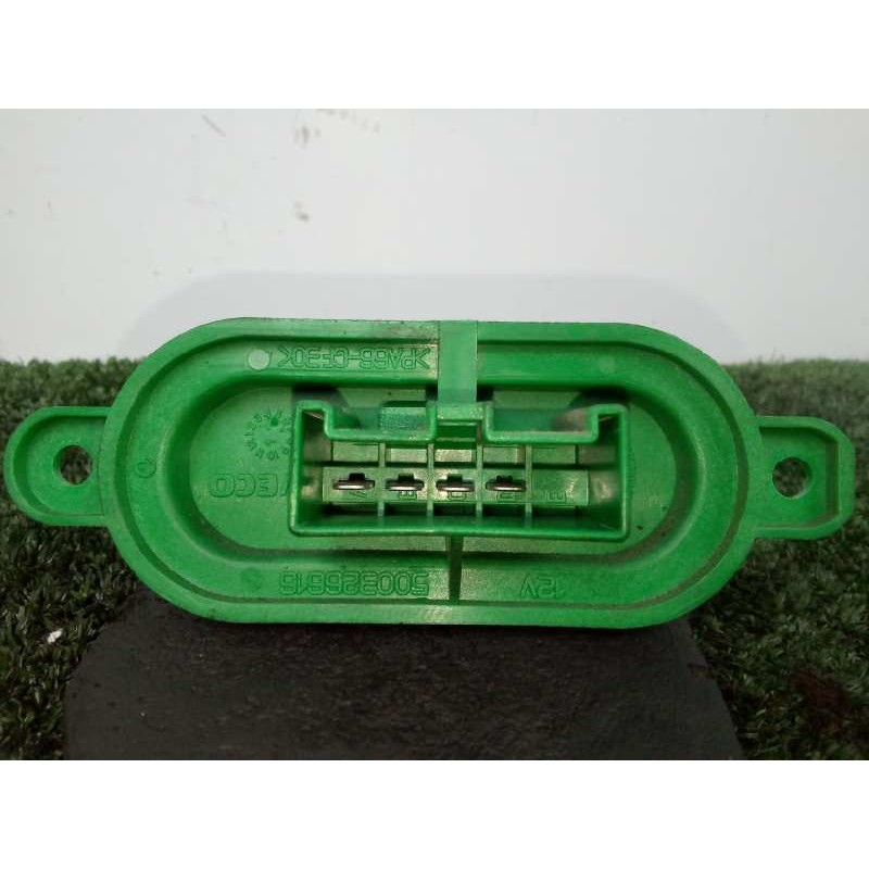 Recambio de resistencia calefaccion para iveco daily pr 2.3 diesel cat referencia OEM IAM 500326616 4.PINES 
