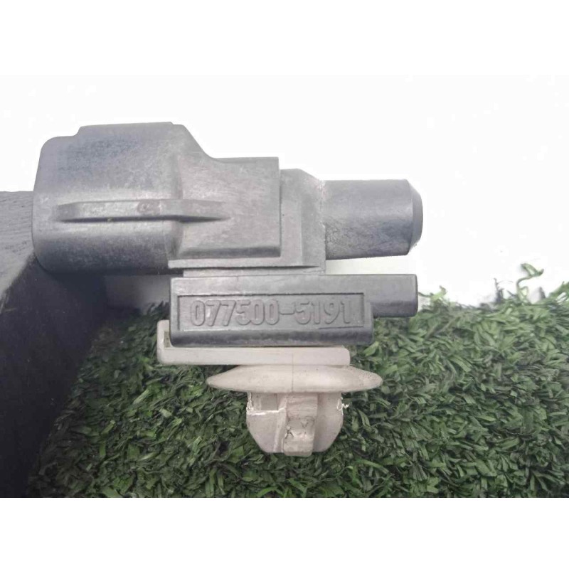 Recambio de sensor para toyota auris 1.4 turbodiesel cat referencia OEM IAM 0775005191  