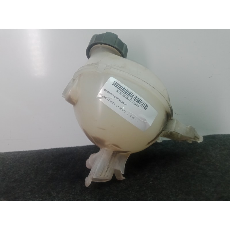 Recambio de deposito expansion para peugeot 208 1.2 12v vti referencia OEM IAM 9800777280  