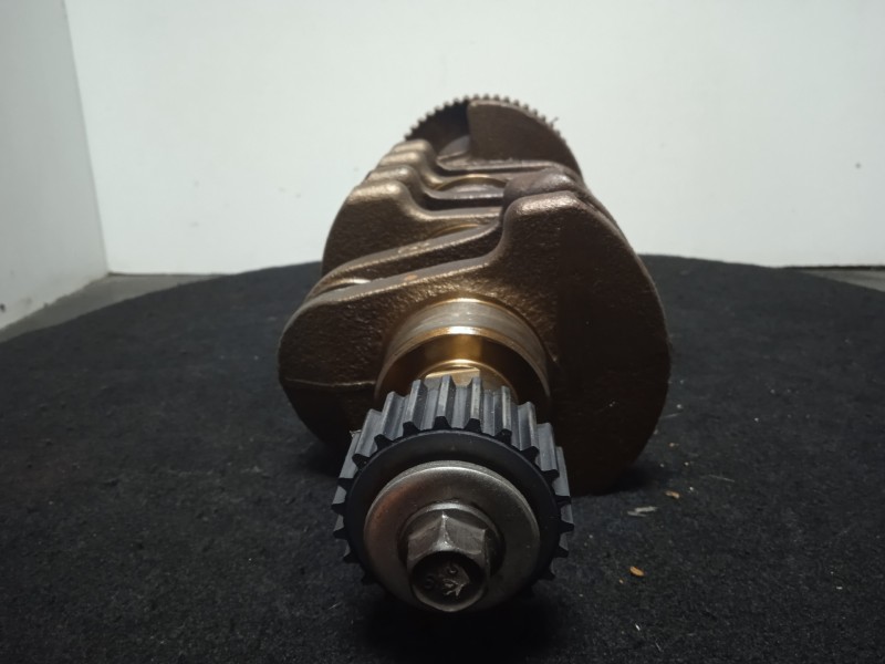 Recambio de cigueñal para chevrolet nubira wagon 1.8 cat referencia OEM IAM 96434778  