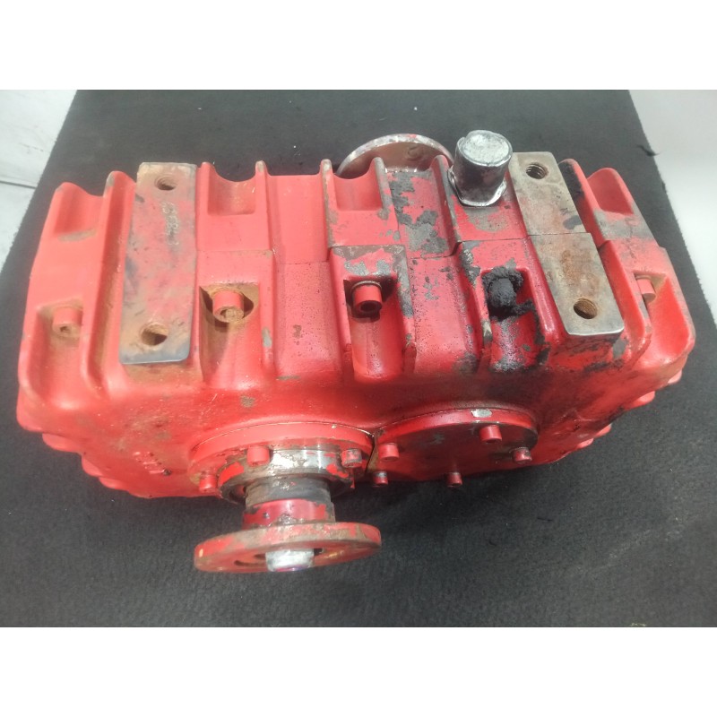 Recambio de reductora para iveco eurocargo 5.9 diesel referencia OEM IAM  1 VUELTA = 2.5 VUELTAS 