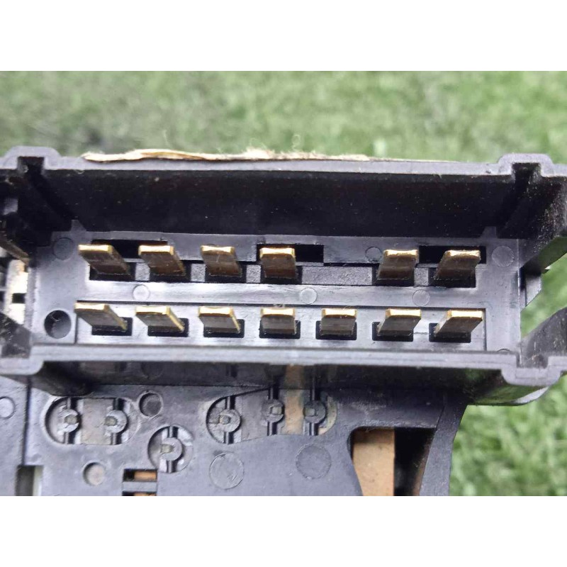 Recambio de mando limpia para dacia logan express 1.5 dci diesel cat referencia OEM IAM 8200792587  