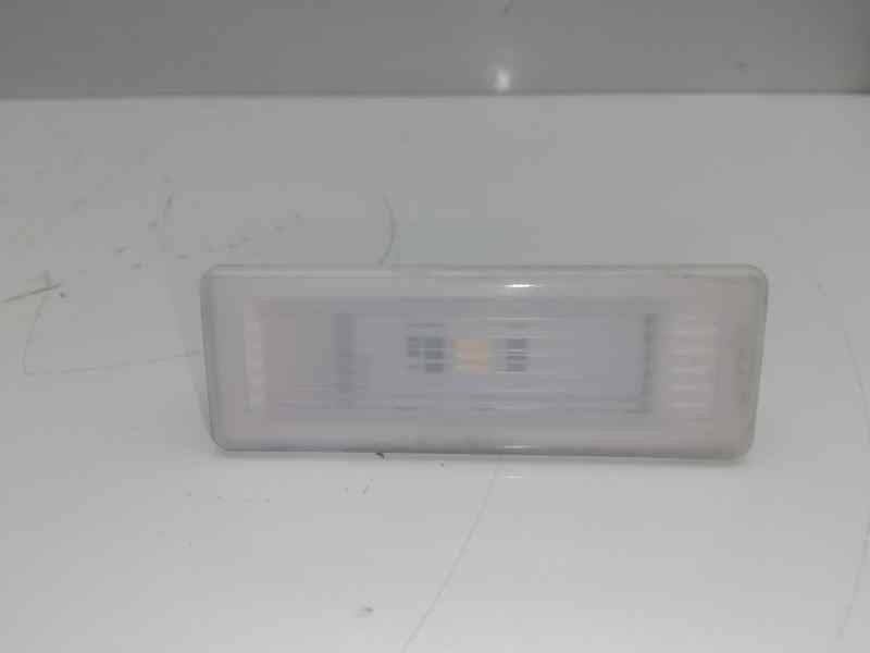 Recambio de luz interior para bmw serie 4 gran coupe (f36) 3.0 turbodiesel referencia OEM IAM 931357402  