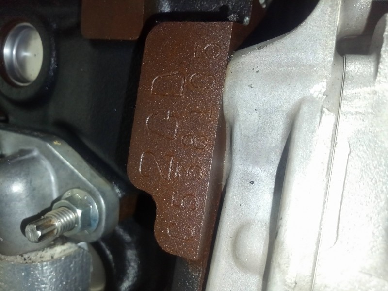 Recambio de motor completo para toyota hilux (kun) referencia OEM IAM 2GDFTV DENSO SIN TAPA BALANCINES