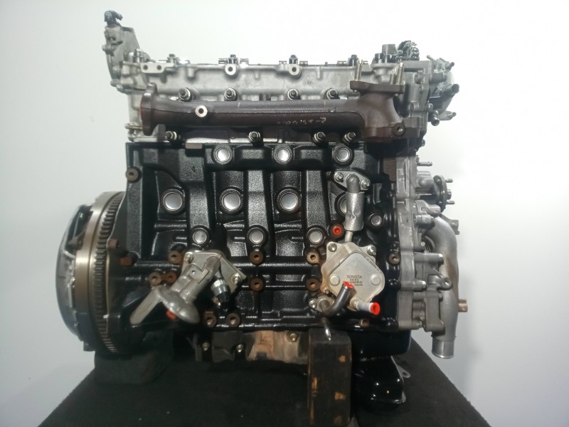 Recambio de motor completo para toyota hilux (kun) referencia OEM IAM 2GDFTV DENSO SIN TAPA BALANCINES