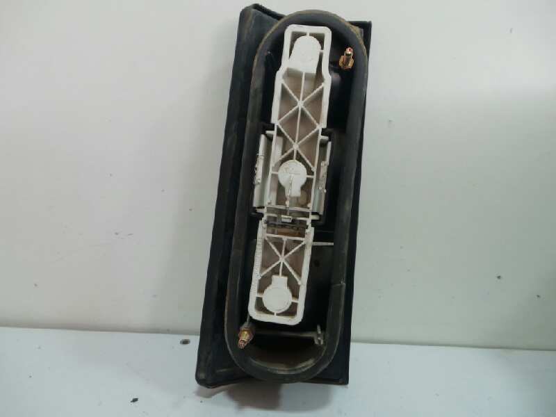 Recambio de piloto trasero derecho para renault rapid/express (f40) referencia OEM IAM  85-91 