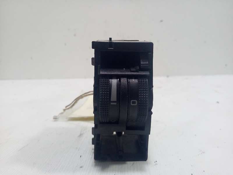 Recambio de modulo electronico para seat leon (1p1) 1.9 tdi referencia OEM IAM 5P0919094A  7.PINES
