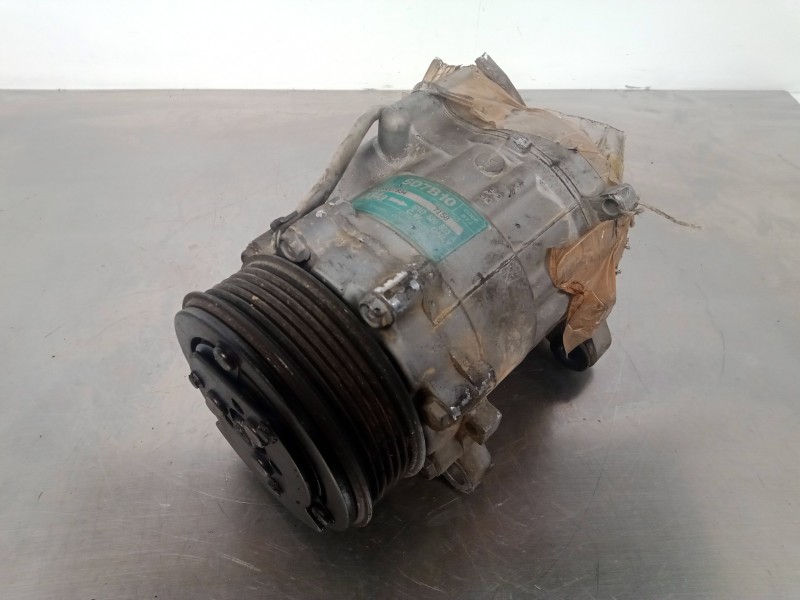 Recambio de compresor aire acondicionado para volkswagen polo berlina (6n1) 1.4 referencia OEM IAM 7158 SANDEN SD7B10