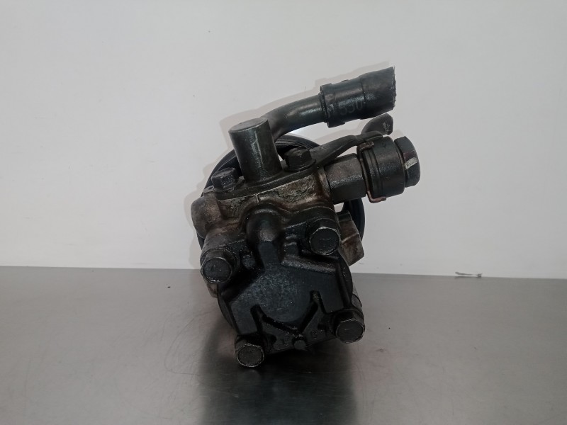 Recambio de bomba servodireccion para hyundai accent (lc) 1.5 crdi cat referencia OEM IAM 5710025300-YSDC13  