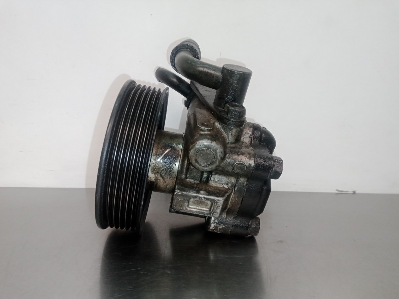 Recambio de bomba servodireccion para hyundai accent (lc) 1.5 crdi cat referencia OEM IAM 5710025300-YSDC13  