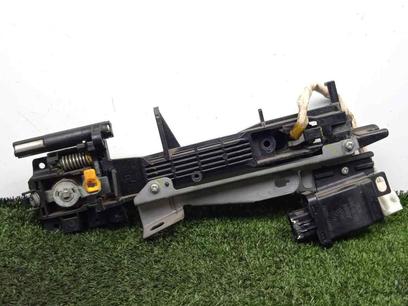 Recambio de maneta exterior delantera izquierda para subaru impreza g12 2.0 cat referencia OEM IAM 61142FG030  