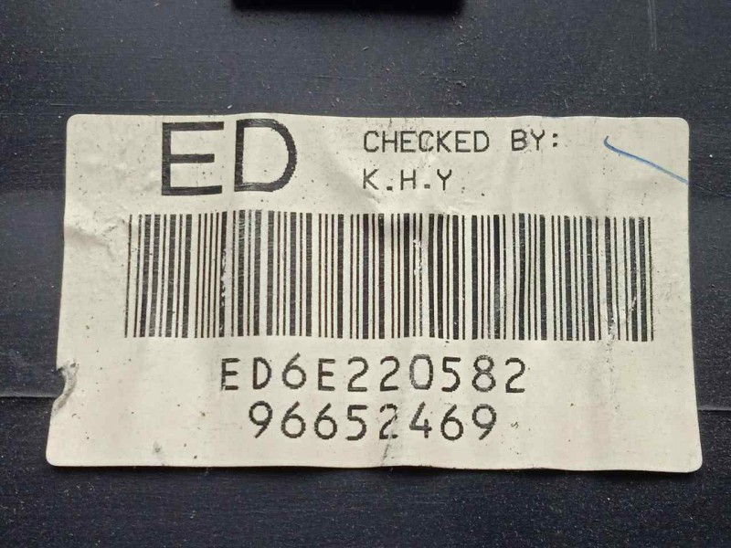 Recambio de cuadro instrumentos para chevrolet aveo 1.4 cat referencia OEM IAM 96652469-ED6E220582 AUTOMATICO - 2.CONECTORES 