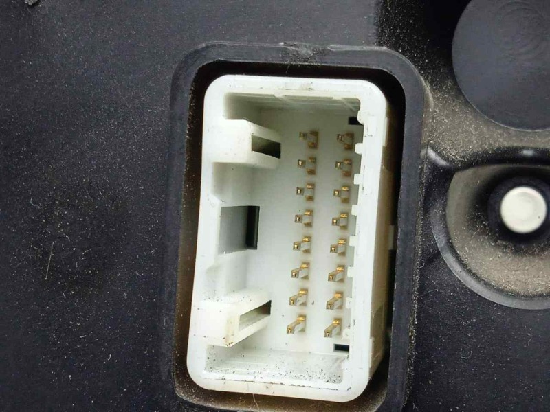 Recambio de cuadro instrumentos para chevrolet aveo 1.4 cat referencia OEM IAM 96652469-ED6E220582 AUTOMATICO - 2.CONECTORES 