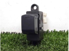 Recambio de mando elevalunas delantero derecho para subaru impreza g12 2.0 cat referencia OEM IAM 83071FG110  