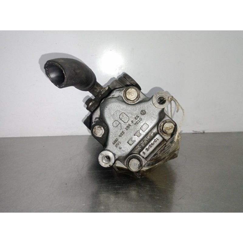 Recambio de bomba direccion para seat ibiza (6k1) referencia OEM IAM 6M0422154F  SIN.POLEA