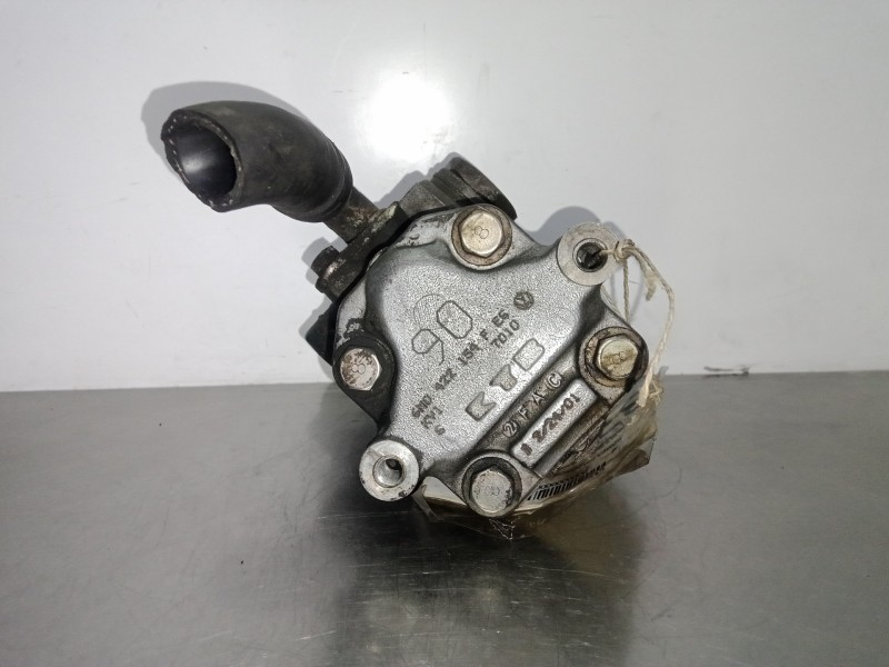 Recambio de bomba direccion para seat ibiza (6k1) referencia OEM IAM 6M0422154F  SIN.POLEA