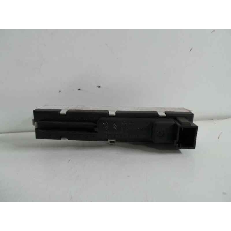 Recambio de pantalla multifuncion para peugeot 207 referencia OEM IAM 9665103980  