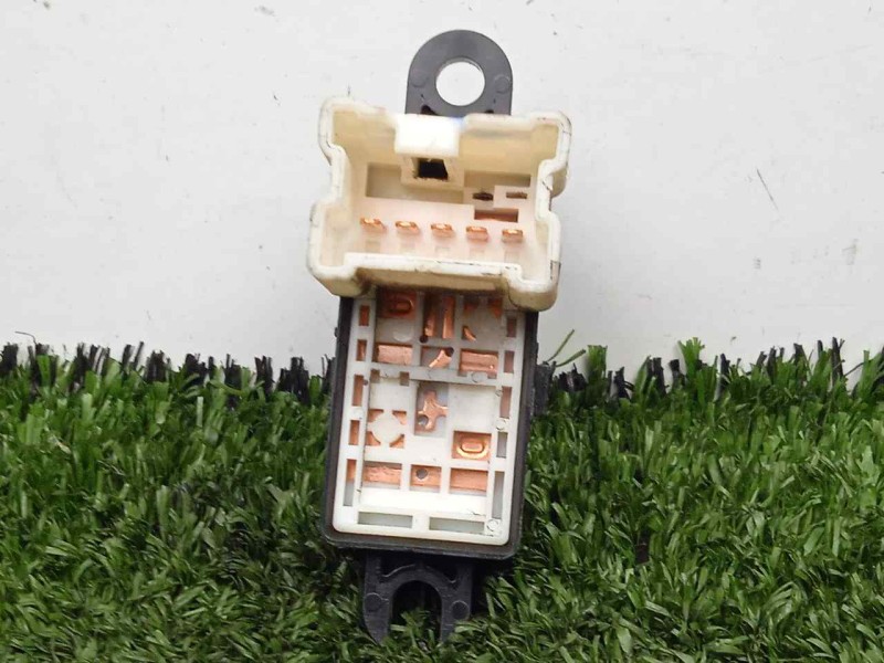 Recambio de mando elevalunas trasero izquierdo para subaru impreza g12 2.0 cat referencia OEM IAM 83071FG110  