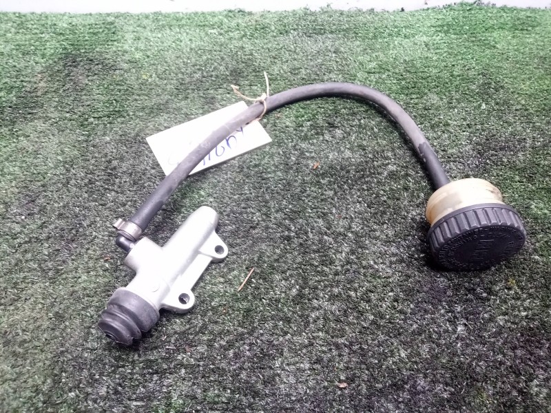 Recambio de bomba freno para bmw r 1200 rt/st referencia OEM IAM SINREFERENCIA K26 - 05-10 BOMBA FRENO TRASERO