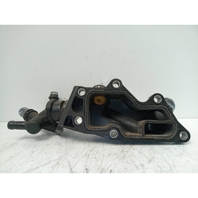 Recambio de termostato para dacia sandero 0.9 tce cat referencia OEM IAM 110608635R CUERPO 