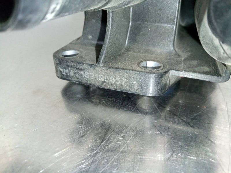 Recambio de termostato para citroën c3 picasso 1.6 16v hdi referencia OEM IAM 9670253780 CON.TERMOSTATO 