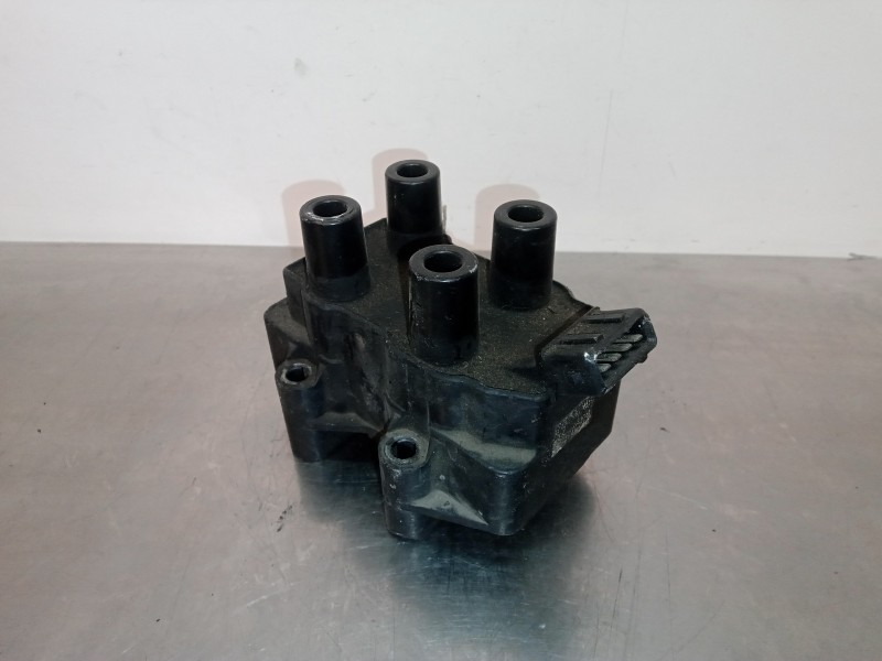 Recambio de bobina encendido para opel vectra b berlina 1.8 16v cat referencia OEM IAM 2526055A  