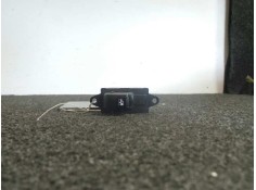 Recambio de mando elevalunas trasero derecho para daewoo leganza 2.0 cat referencia OEM IAM   