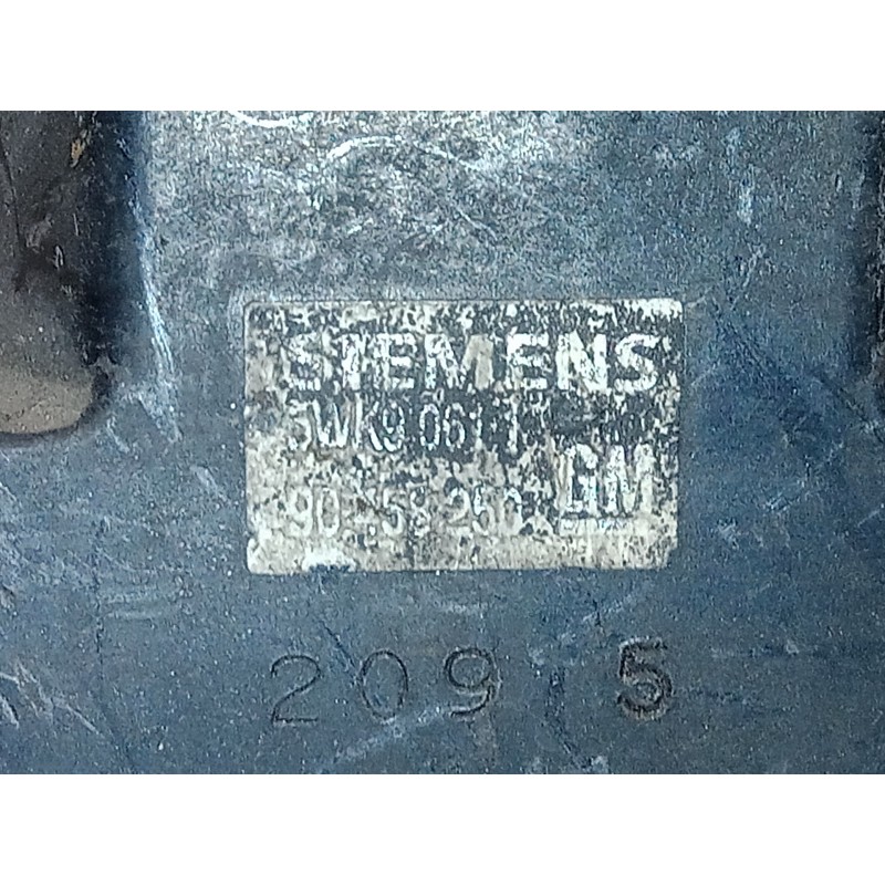 Recambio de bobina encendido para opel vectra b berlina 1.8 16v cat referencia OEM IAM 2526055A  