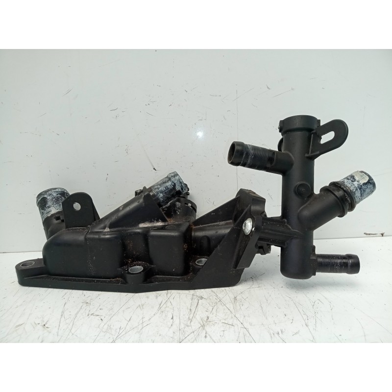 Recambio de termostato para dacia sandero 0.9 tce cat referencia OEM IAM 110608635R CUERPO 